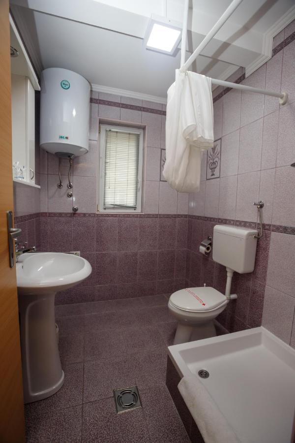 Guest house Mali homtel Subotica Extérieur photo