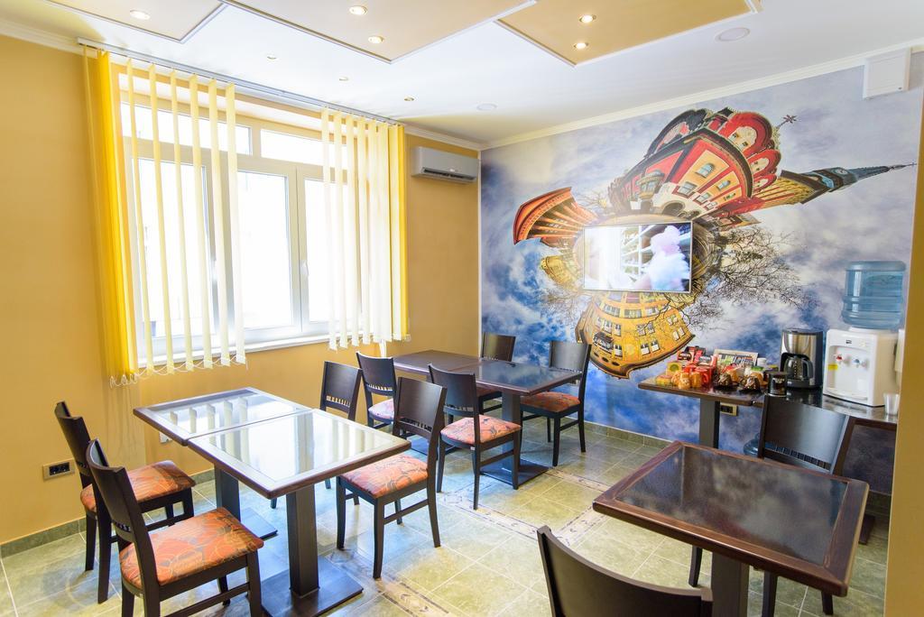 Guest house Mali homtel Subotica Extérieur photo