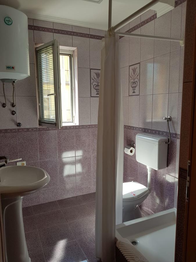 Guest house Mali homtel Subotica Extérieur photo